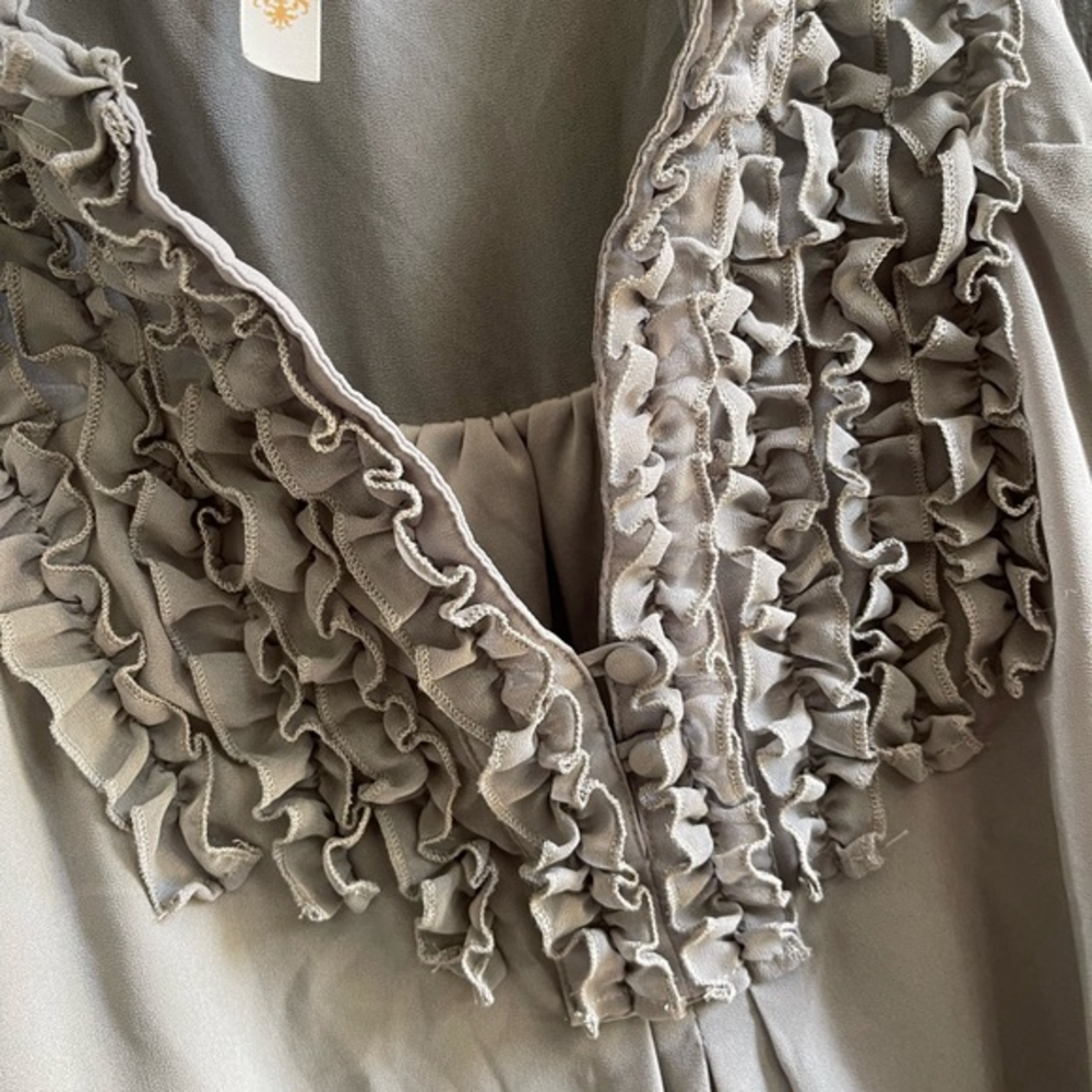 Adiva Sleeveless Ruffle Top with Tie/Belt‎